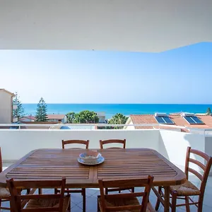 Casa vacanze Battigia Casa Vacanze-alcamo Marina, Alcamo Marina